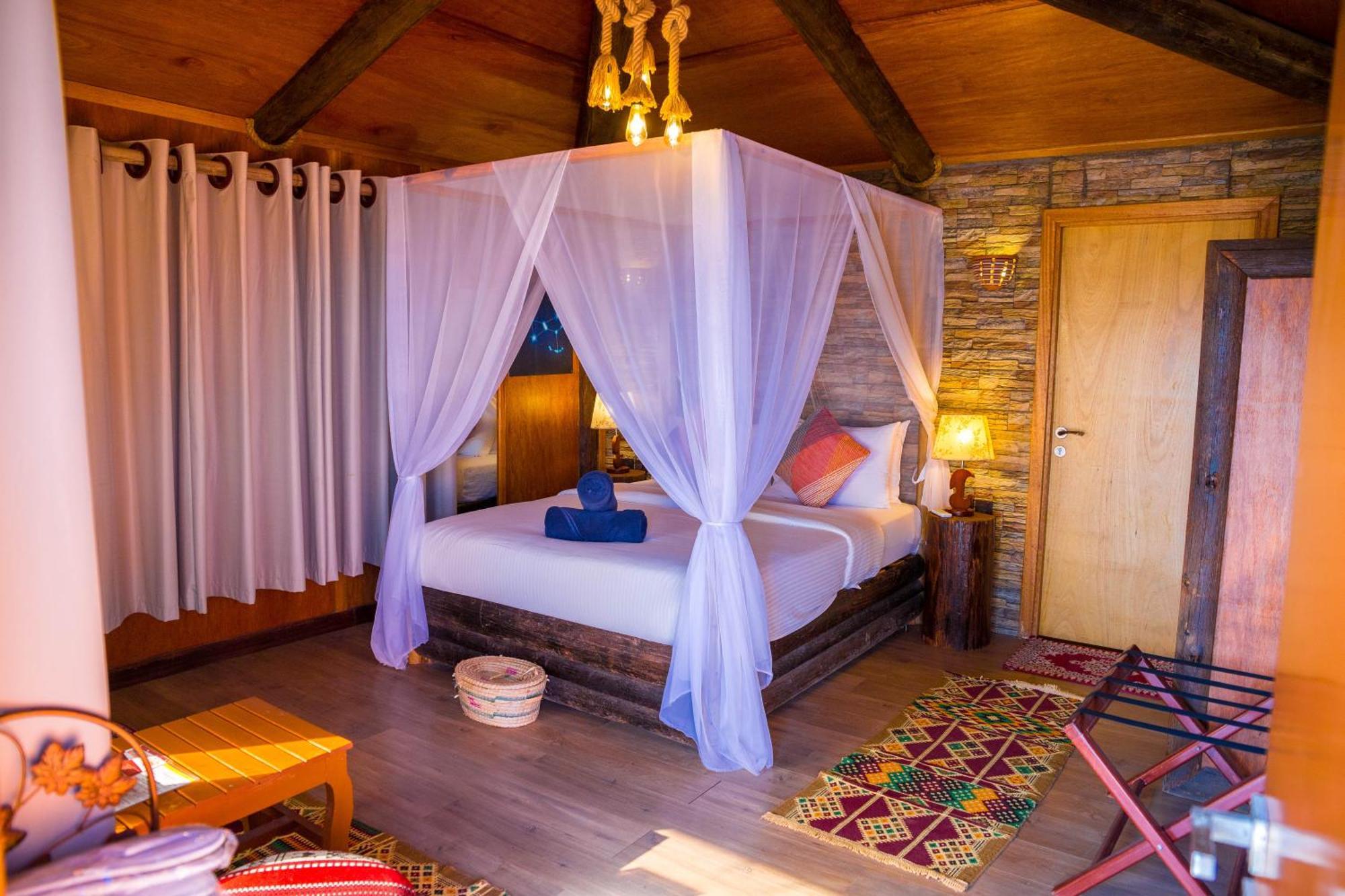 Souly Ecolodge Салалах Екстериор снимка