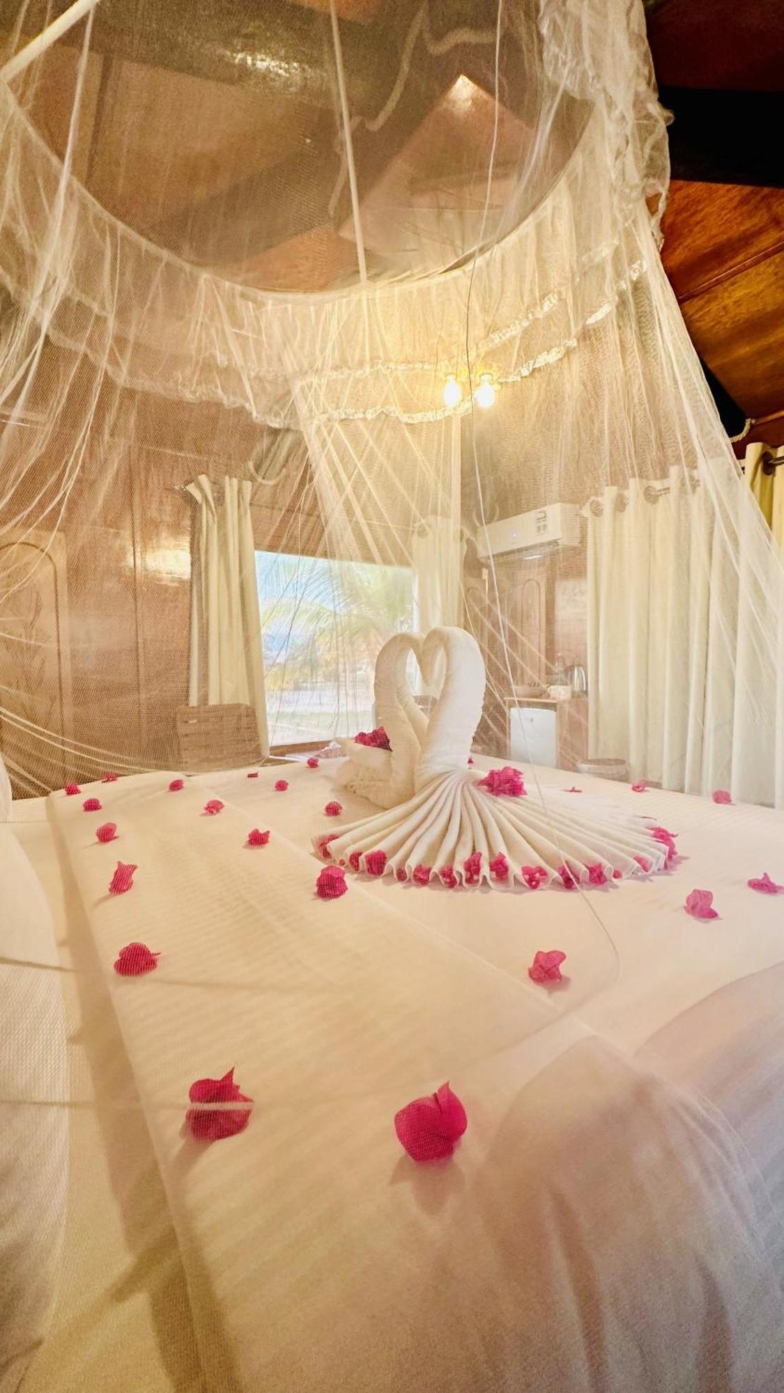 Souly Ecolodge Салалах Екстериор снимка